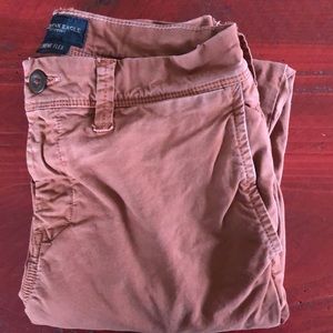AEO Rust colored chinos